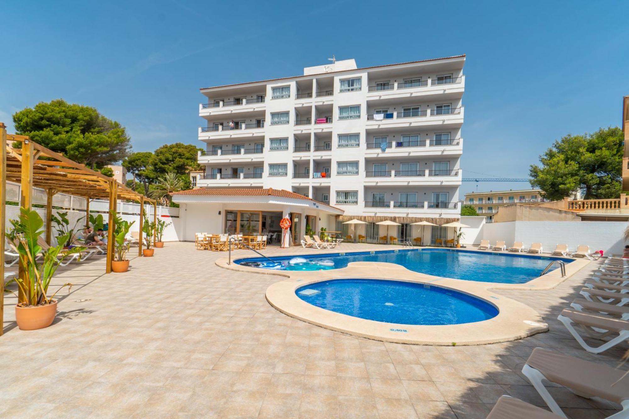 Hostal Alcina Кала Ратьяда Экстерьер фото